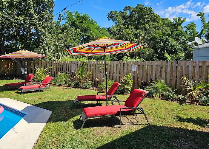 West Palm Beach Tropical Oasis