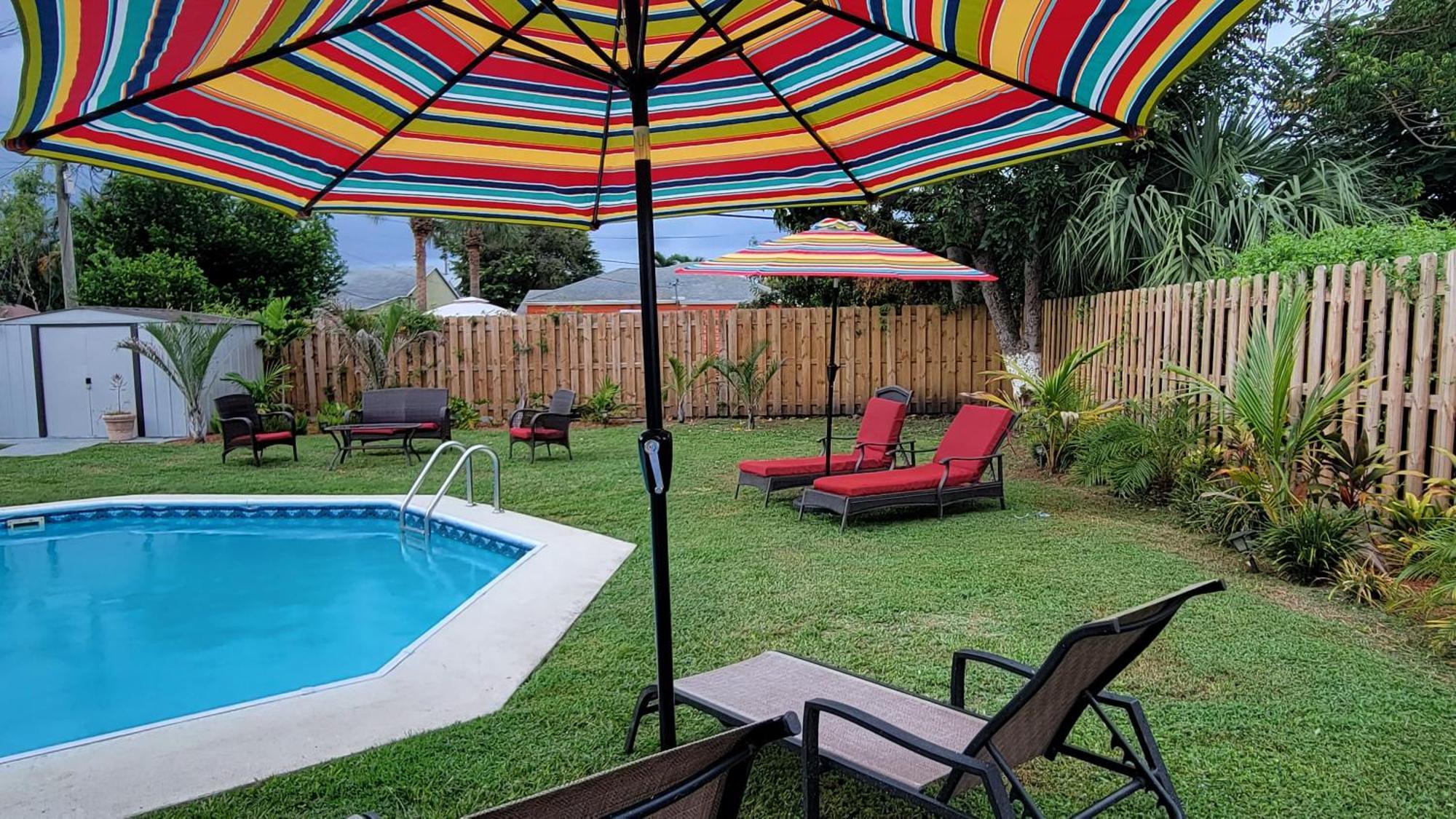 West Palm Tropical Oasis * West Palm Beach